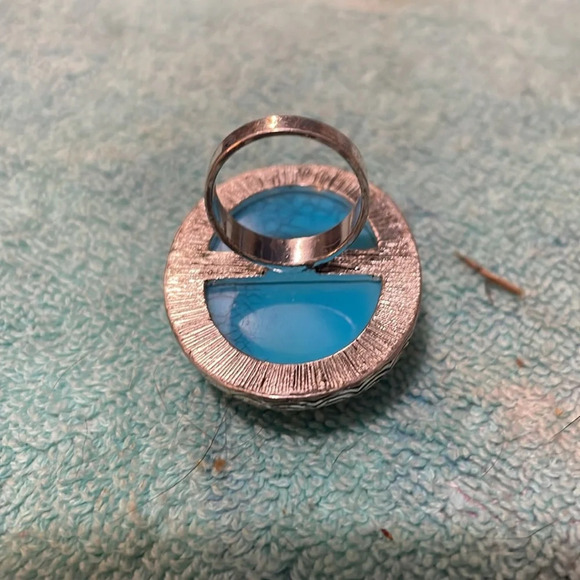 Turquoise and metal ring 💍 - Picture 3 of 6